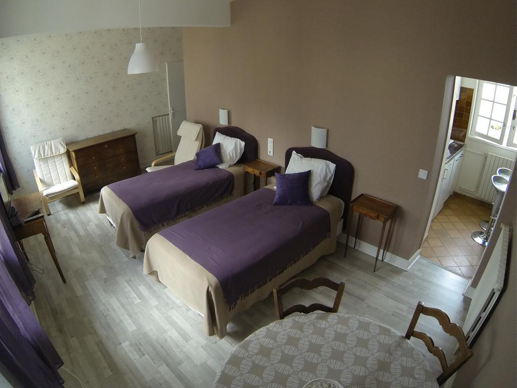 Residence Du Chateau De Begue 카죠봉 객실 사진